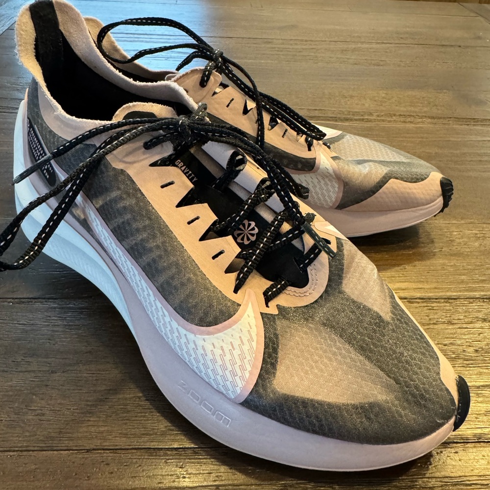 Nike Women’s Zoom Gravity